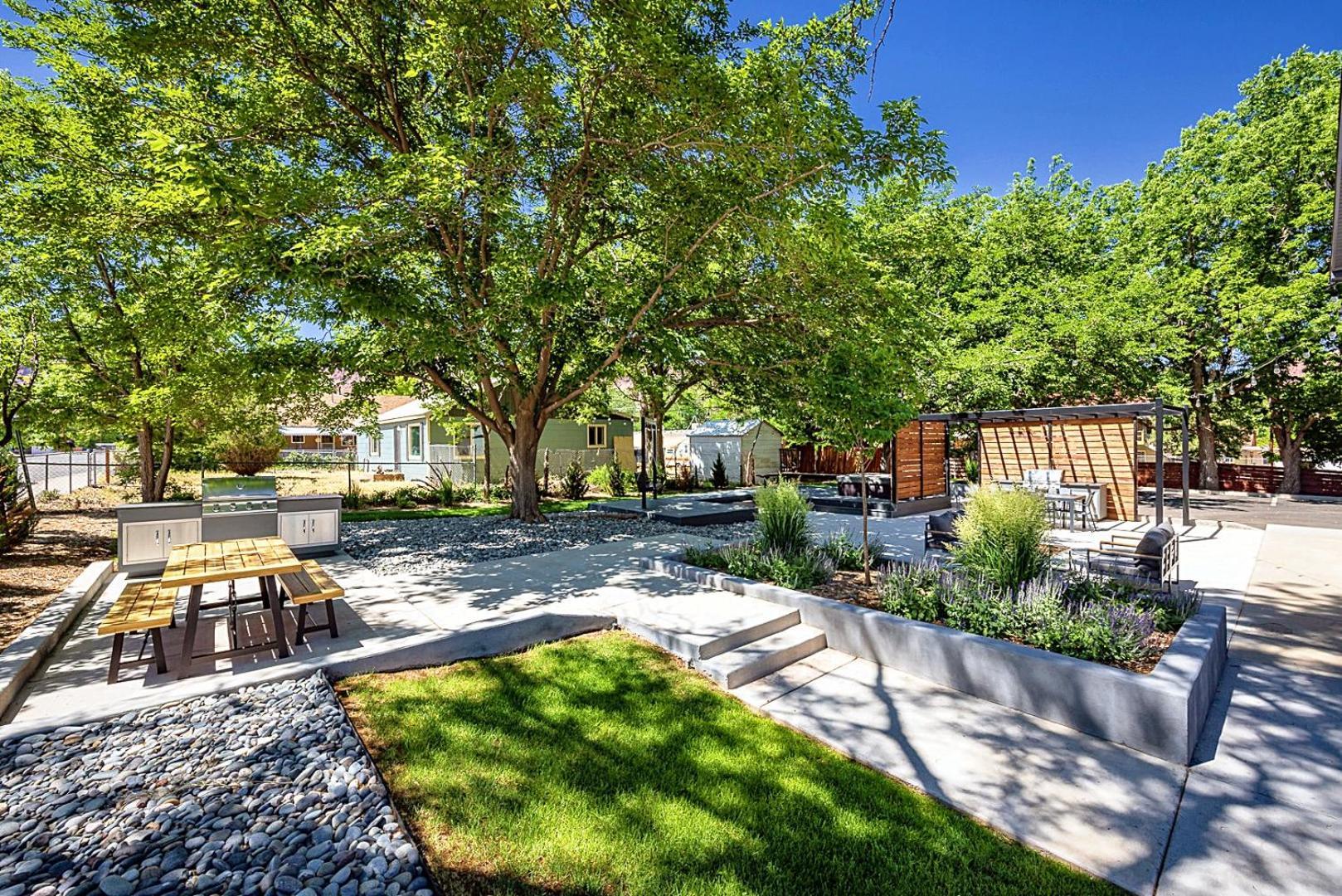 Villa Near Downtown Stylish 2Br With Amazing Patio #1 à Moab Extérieur photo